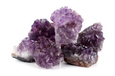 Ametist beyaz üzerine izole