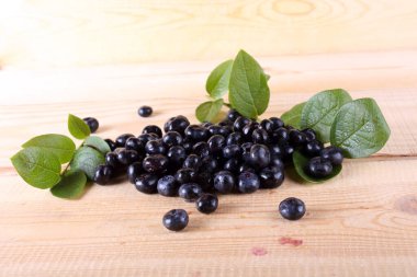 Organik taze yaban mersinlerini kapatın.