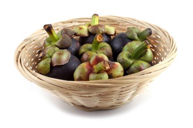 Hasır plakalı Mangosen 'ler beyaza izole edilmiş.