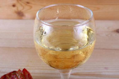 Bir bardak şarap üzümü. Şarap hasadı.