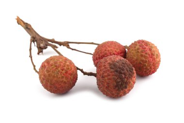 Lychee beyaz üzerine izole edilmiş.