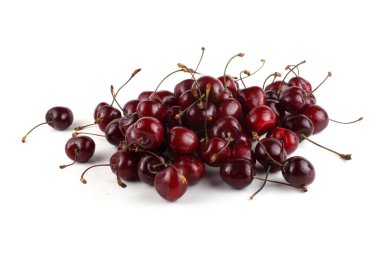 beyaz arkaplanda izole kirazlar