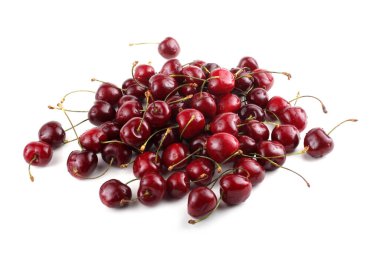 beyaz arkaplanda izole kirazlar