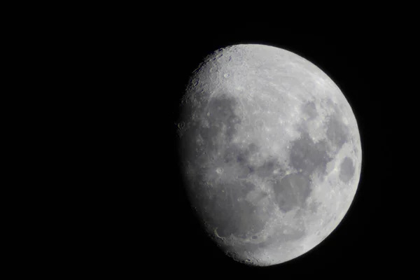 Луна Через Телескоп Подробно — стоковое фото