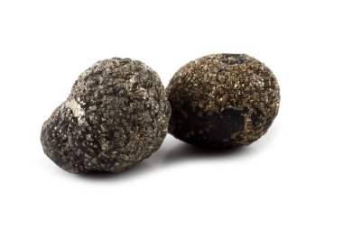 Pyrite (aptal altını) beyaz üzerinde izole (FeS2)