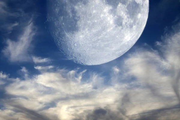Luna Nubes Cielo — Foto de Stock
