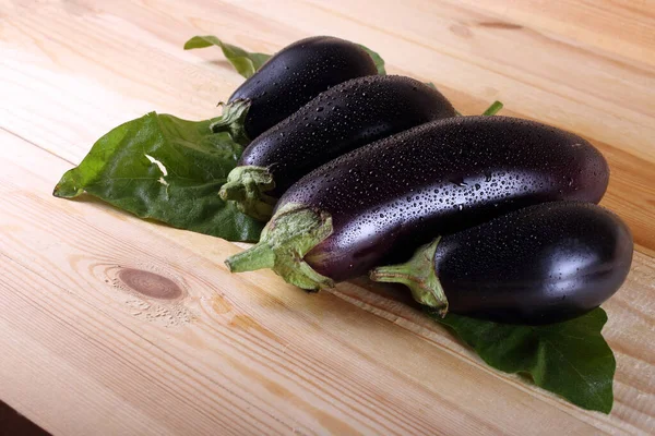 Aubergines Table Country Style — Stock Photo, Image