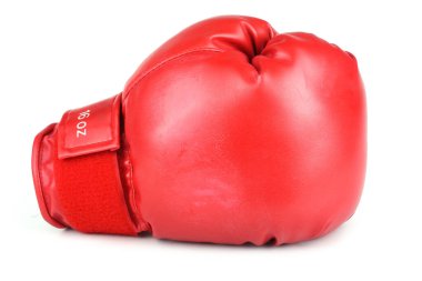 Beyaz arka planda kırmızı boks eldiveni