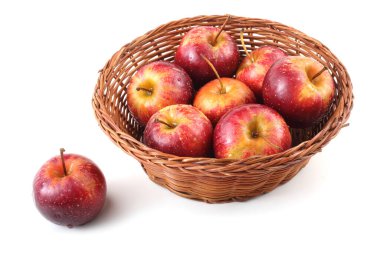 Taze olgun elmaları kapatın.