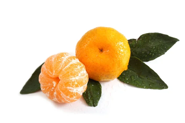Mandarin Oranye Diisolasi Pada Putih — Stok Foto