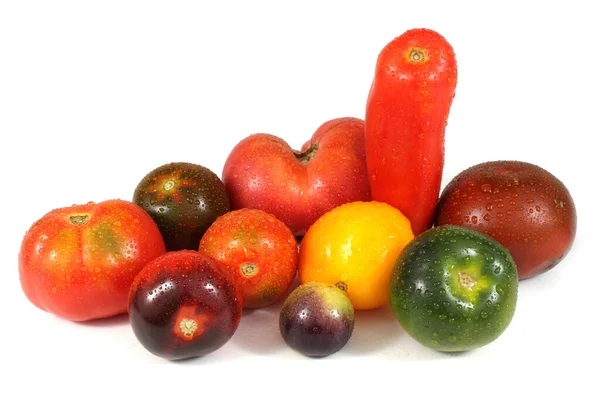 Leckere Reife Tomaten Auf Weißem Hintergrund — Stockfoto