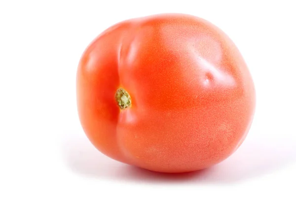 白い背景においしい熟したトマト — ストック写真
