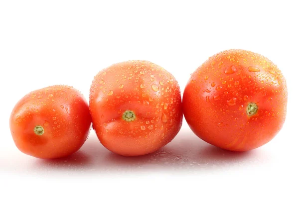 Leckere Reife Tomaten Auf Weißem Hintergrund — Stockfoto