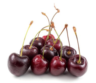 beyaz arkaplanda kirazlar