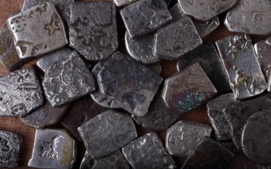 Papirüsteki eski Hint paraları