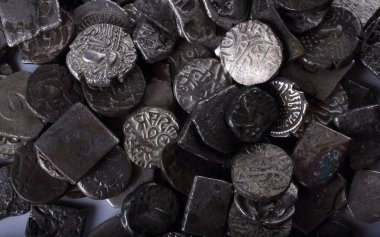 Eski Hint gümüş sikkeleri