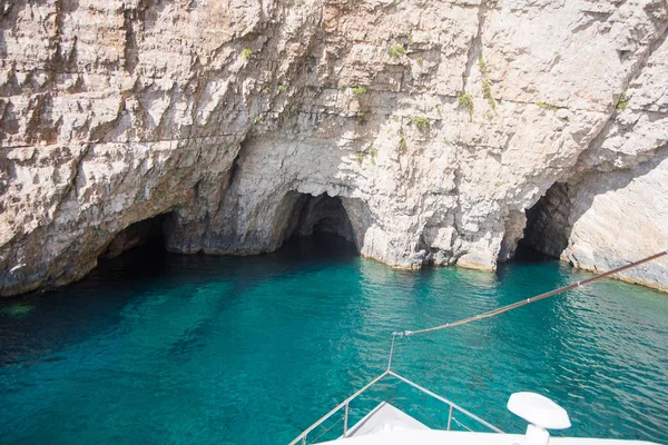 Cuevas Azules Grecia Isla Zakynthos —  Fotos de Stock