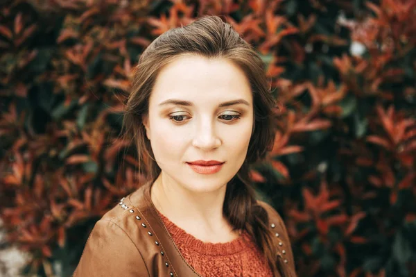 Close Portrait Beautiful Young Year Old Woman Professional Make Wearing — Stock Photo, Image