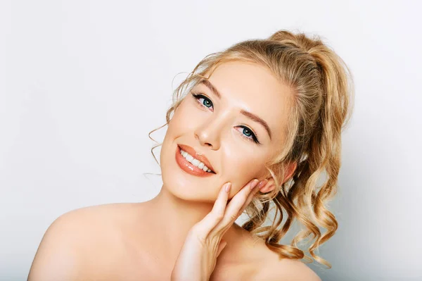 Close Portrait Beautiful Young Woman White Background Touching Soft Skin — Stock Photo, Image