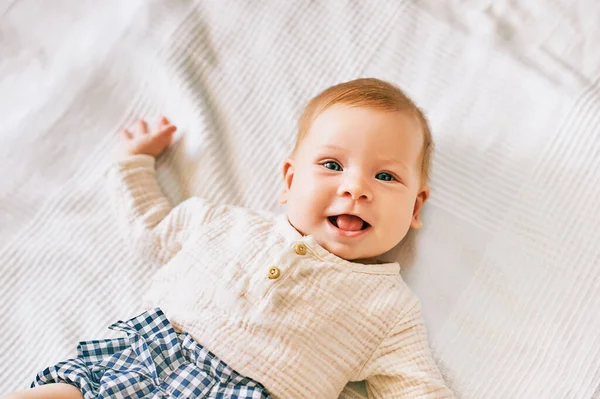 Retrato Bebê Doce Feliz Meses Idade — Fotografia de Stock