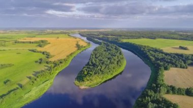 Nehir Dzvina havadan video (Daugava)