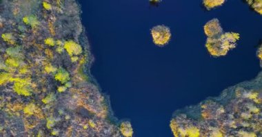 Yelnya, Belarus 'ta adaları olan bir göl