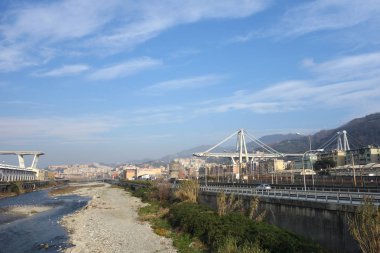 Cenova 'da Ponte Morandi Köprüsü Harabeleri
