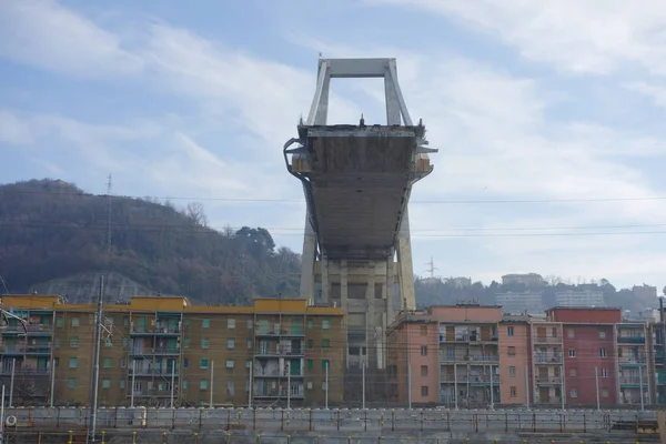 Rovine del ponte Morandi a Genova — Foto Stock