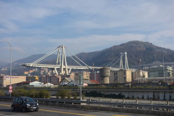 Ruiny mostu Ponte Morandi v Janu Stock Fotografie