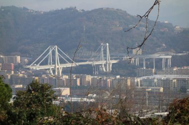 Cenova 'da Ponte Morandi Köprüsü Harabeleri