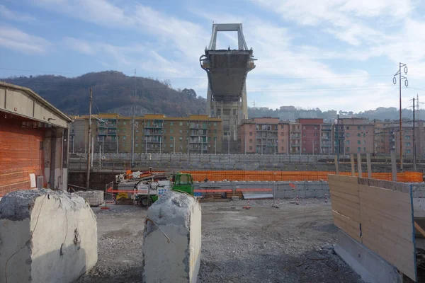 Ruinas del puente Ponte Morandi en Génova — Foto de Stock