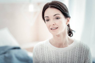 Dört gözle bu kadın portresi yorgun