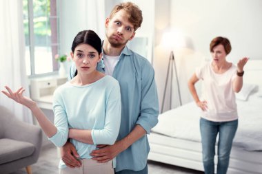 Sana bakarken depresyona genç çift