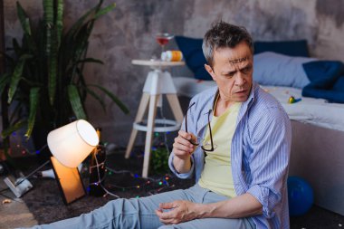 Sabah karşılama trajik olgun adam