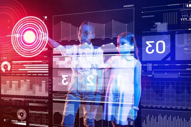 Sakin sınıf okulda olurken ekran dokunaklı