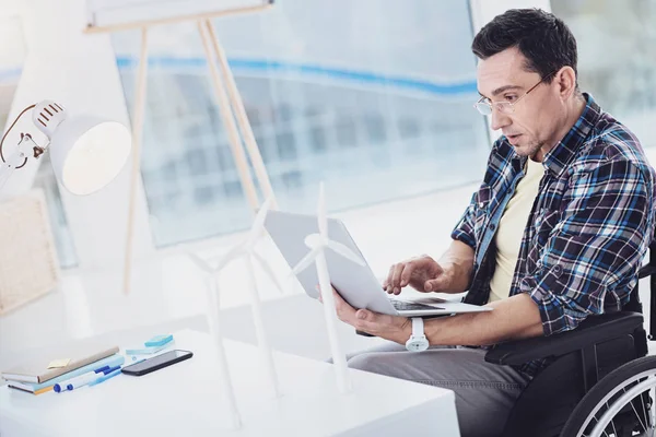 Surprised male person showing his emotions — Stock Photo, Image