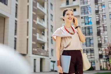 Evet akıllı güzel kadın