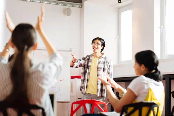 Thankful people applauding after having a productive meeting — Stock Photo, Image