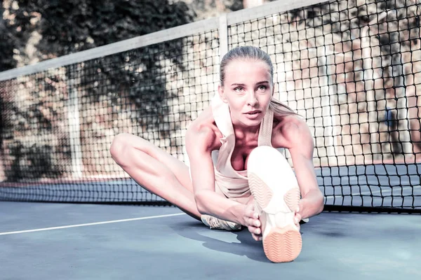 Spor travmalar önlenmesi etkin kadın oyuncu ilham