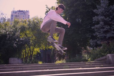 Ciddi freestyler hünerlerini fotoğraf makinesinde gösteren