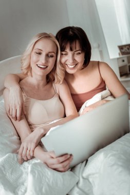 Harika aynı birlikte çift izlemek içerik seks