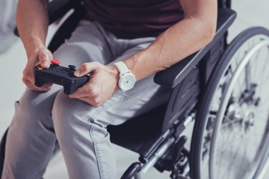 Bir oyun konsolu yakın çekim