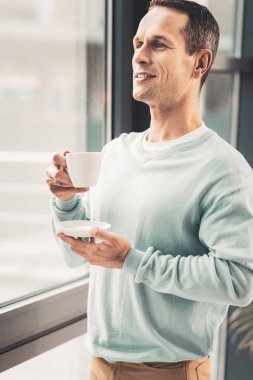 İş adamı duygu yeni proje hakkında düşünme ilham