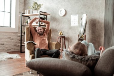 Terapist kasları çok sonra germe terapi yorucu