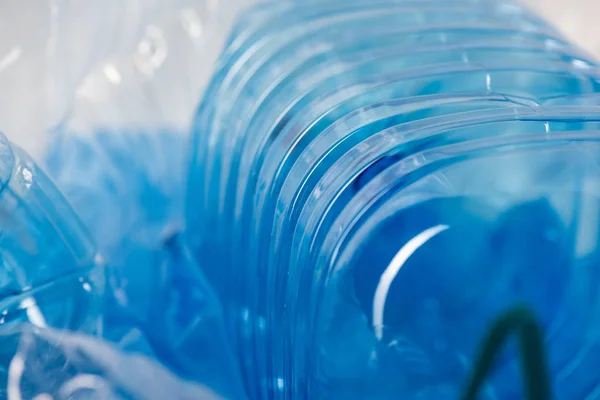 Esempi di contenitori di plastica trasparente non decomponibile che presentano problemi — Foto Stock