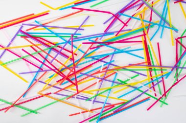 Kırık ve yere yerleştirilen pipet kiti