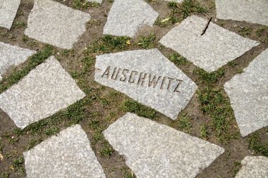 Auschwitz. Berlin'de Nazizm kurbanları için anıt parçası