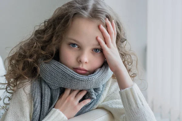 Sad Little Girl Sits Alone Allergy Illness Depression Stress Fatigue — Stock Photo, Image