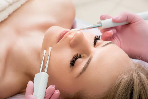 Rejuvenating Facial Treatment Woman Getting Lifting Therapy Face Massage Beauty — Stock Photo, Image