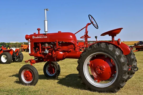 Pekin North Dakota September 2018 Old Restored Classic Farmall Cub — Stock Photo, Image